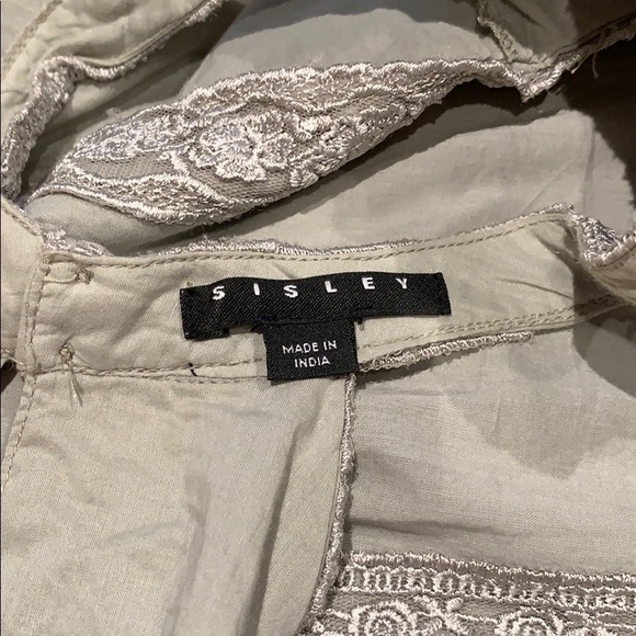 Sisley Halter Neckline Lace Dress - Picture 4 of 4